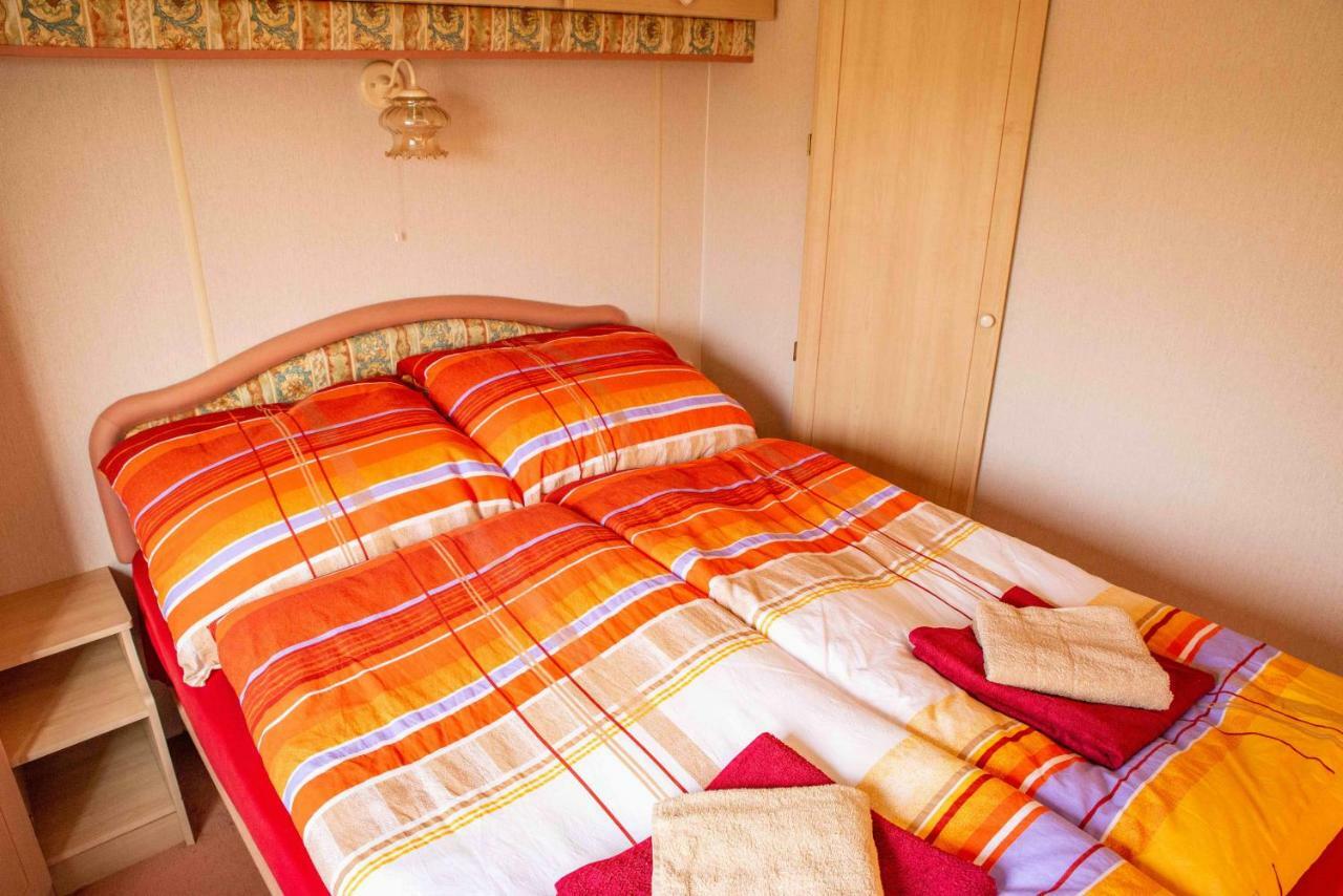 Mobilheimy Camp Dlouha Mile Hotel Rozmital pod Tremsinem Kültér fotó